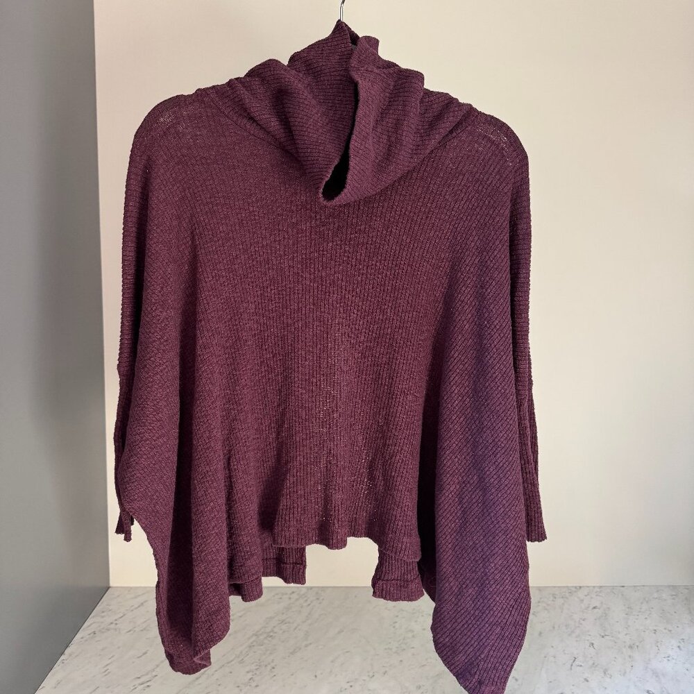 Free People flowy sweater in eggplant, size S